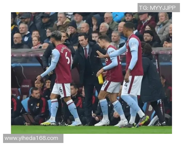 曼联主场大胜利物浦补时进球引发争议判罚全场沸腾